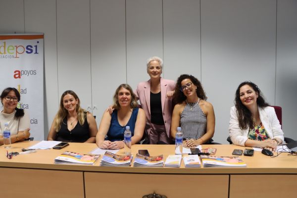 El grupo ADEPSI comparte formación y testimonios con miembros de Fiscalía y de la Judicatura Civil, y Policía Judicial de la provincia de Las Palmas.  