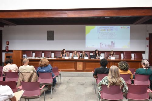 El grupo ADEPSI imparte formación en el Ilustre Colegio de Abogados de Las Palmas